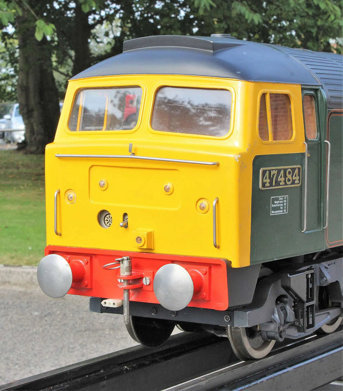 5 inch gauge Class 47 battery electric