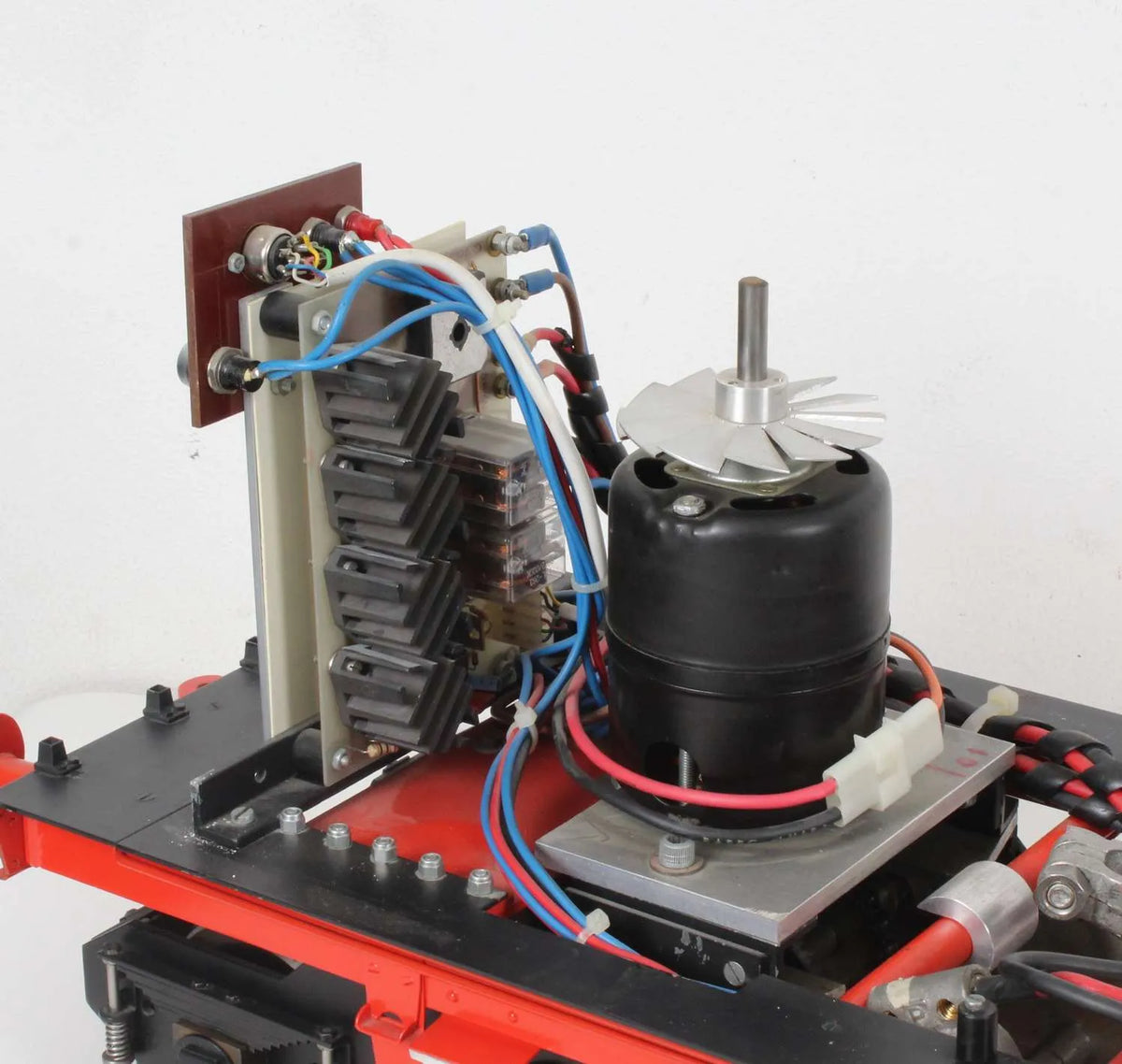 5 inch gauge Metropolitan battery electric