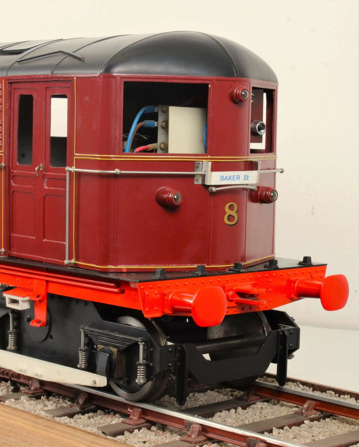 5 inch gauge Metropolitan battery electric