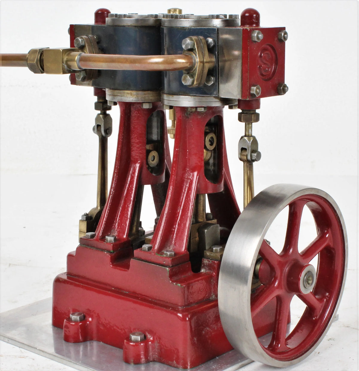 Stuart Double Ten vertical engine