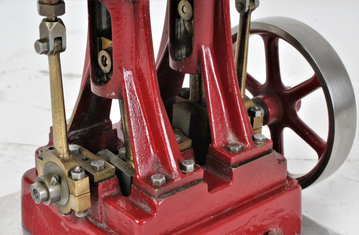 Stuart Double Ten vertical engine