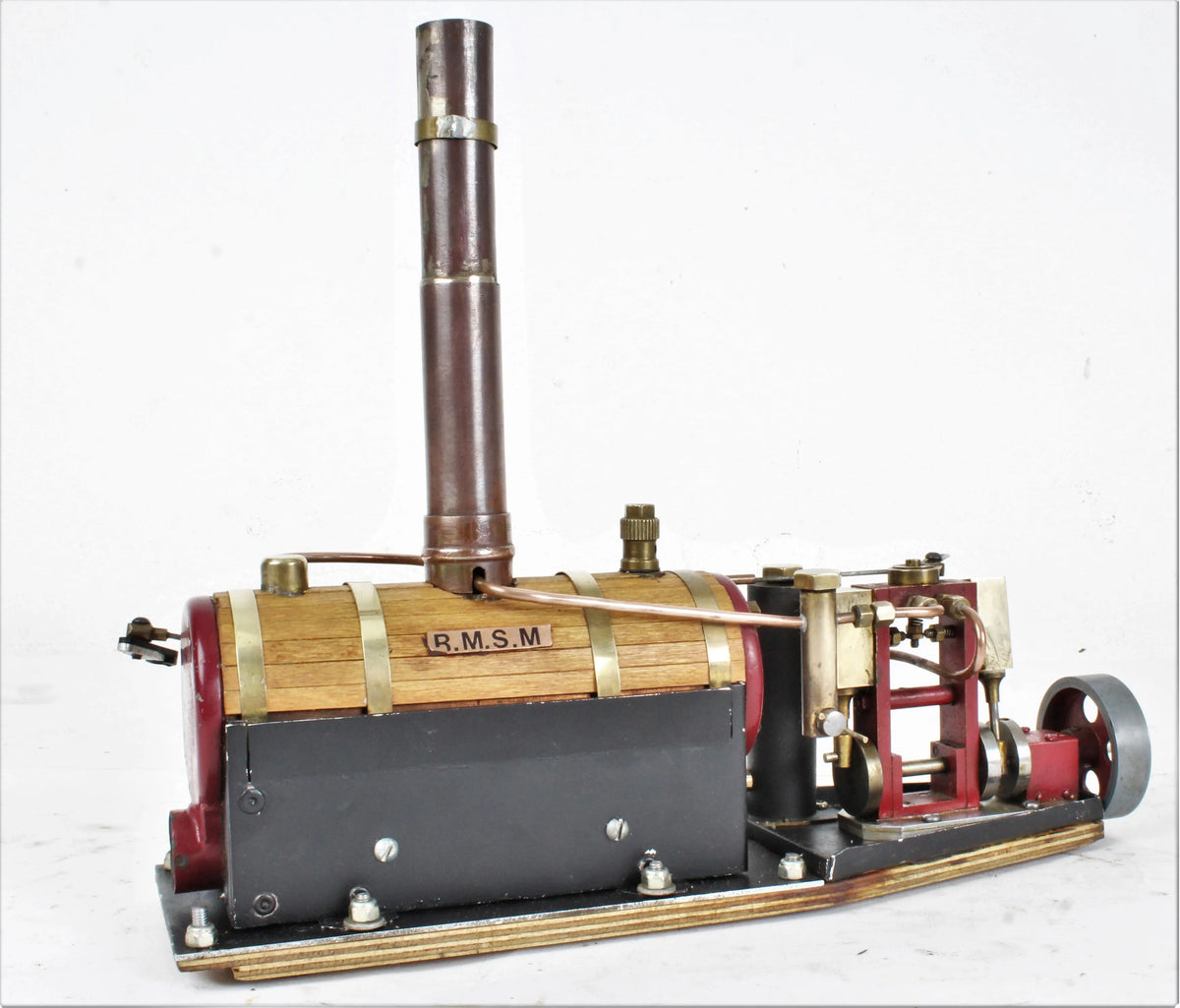 Twin cylinder marine steam plant