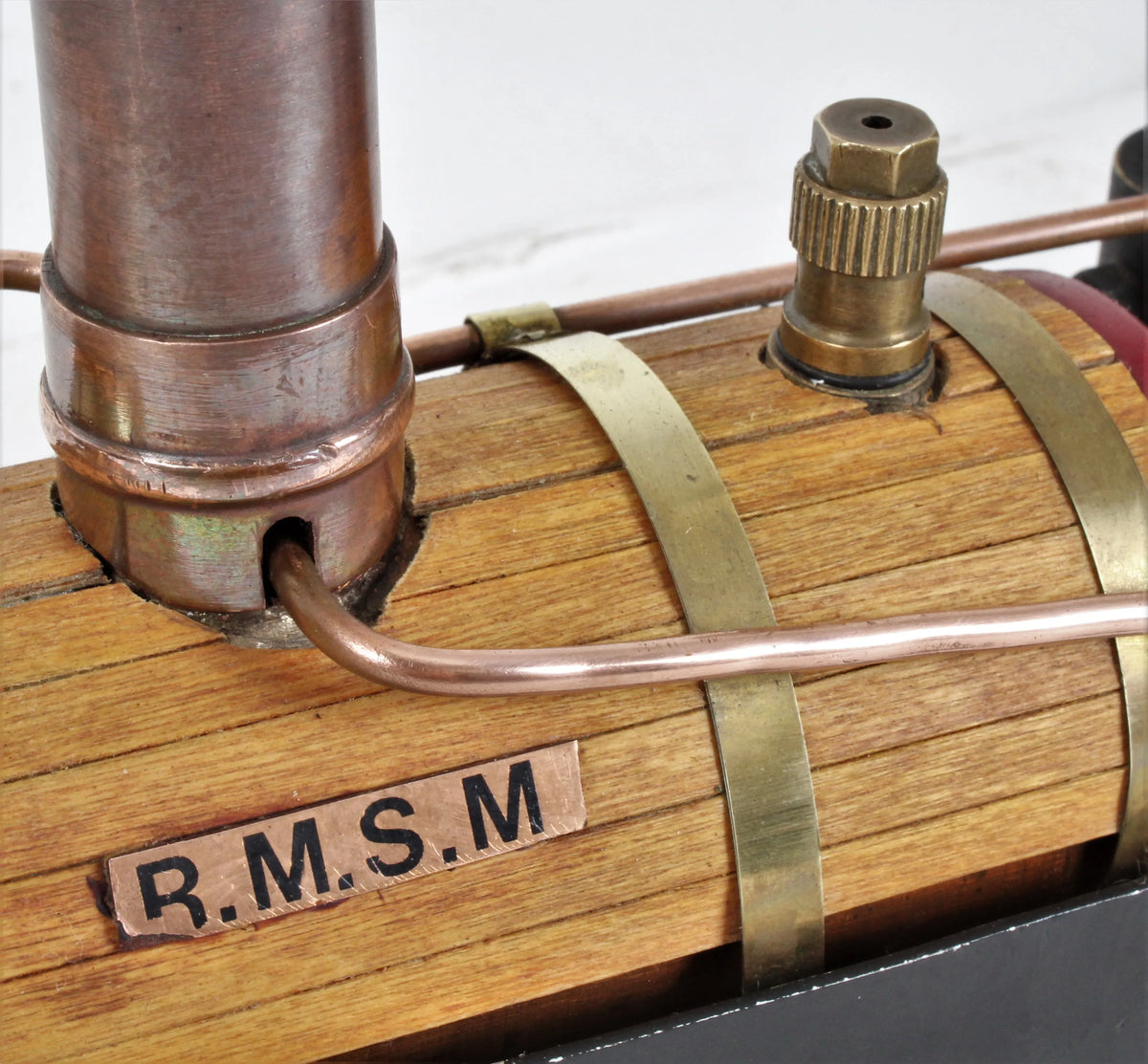 Twin cylinder marine steam plant