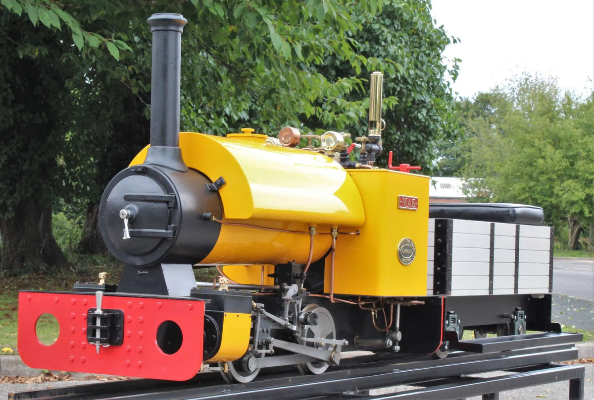 7 1/4 inch gauge Stafford 0-4-0ST works number 1312, with driving truck