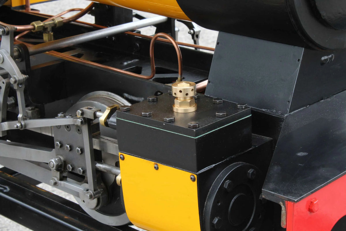 7 1/4 inch gauge Stafford 0-4-0ST works number 1312, with driving truck