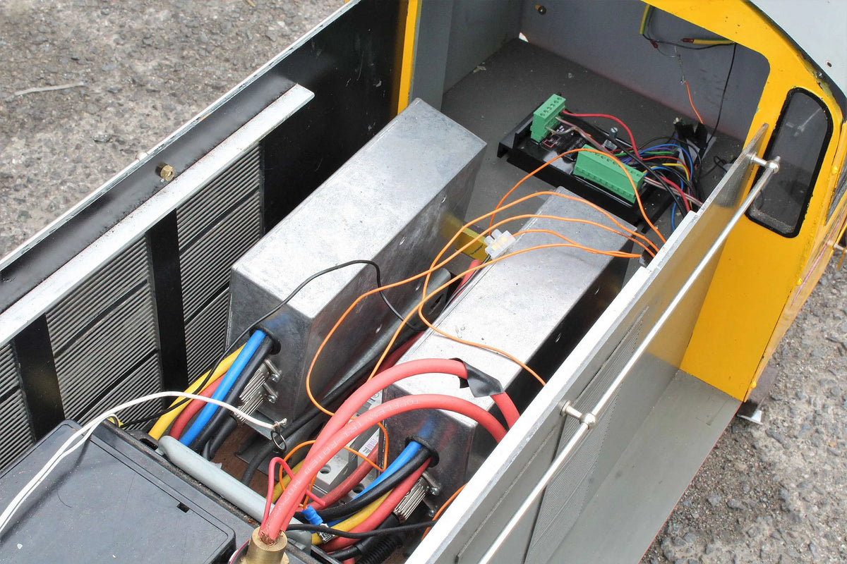 7 1/4 inch gauge Class 20 battery-electric
