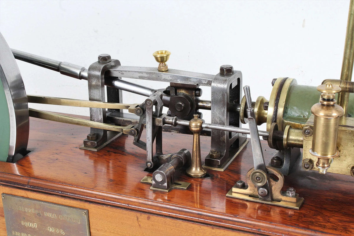 Old horizontal engine with reversing gear