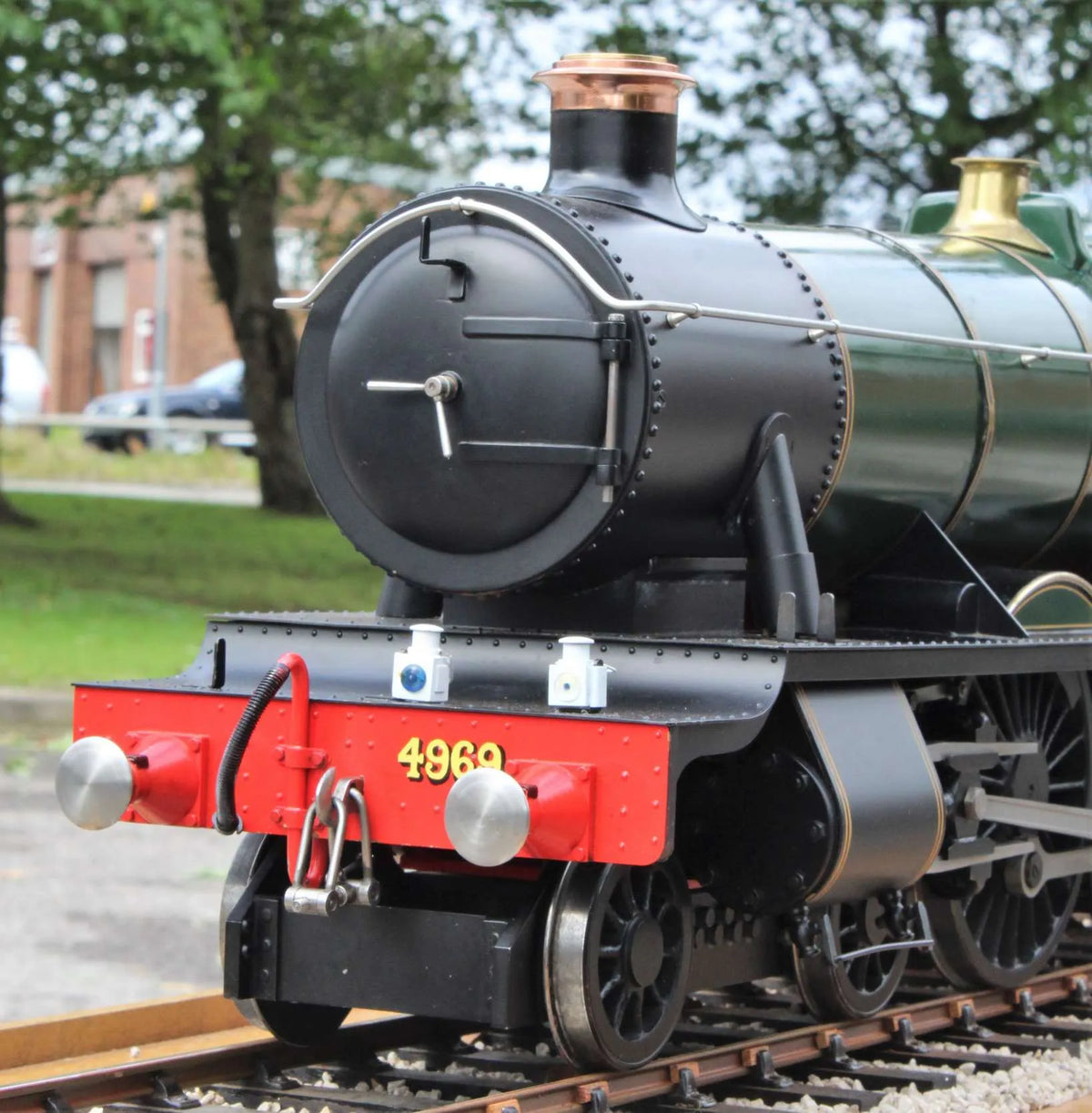 3 1/2 inch gauge GWR 4-6-0 "Shugborough Hall"