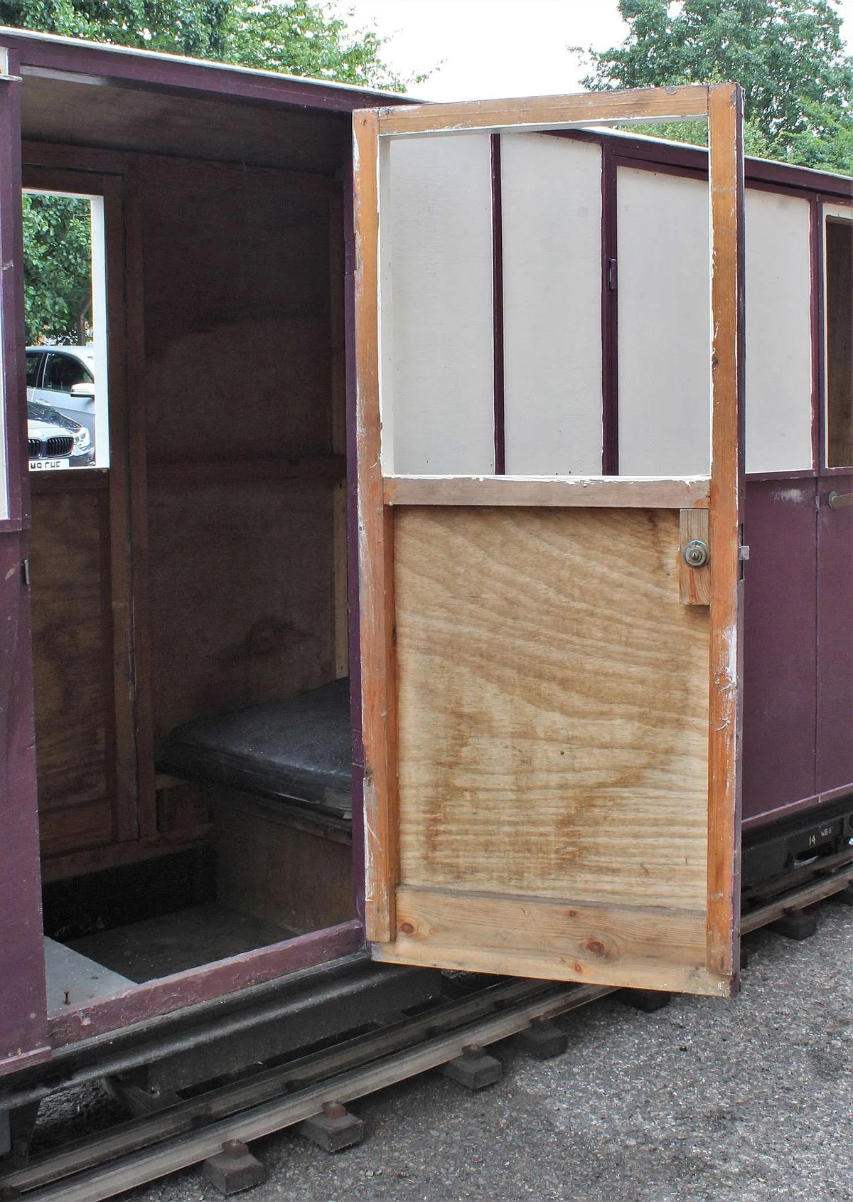 7 1/4 inch narrow gauge bogie coach