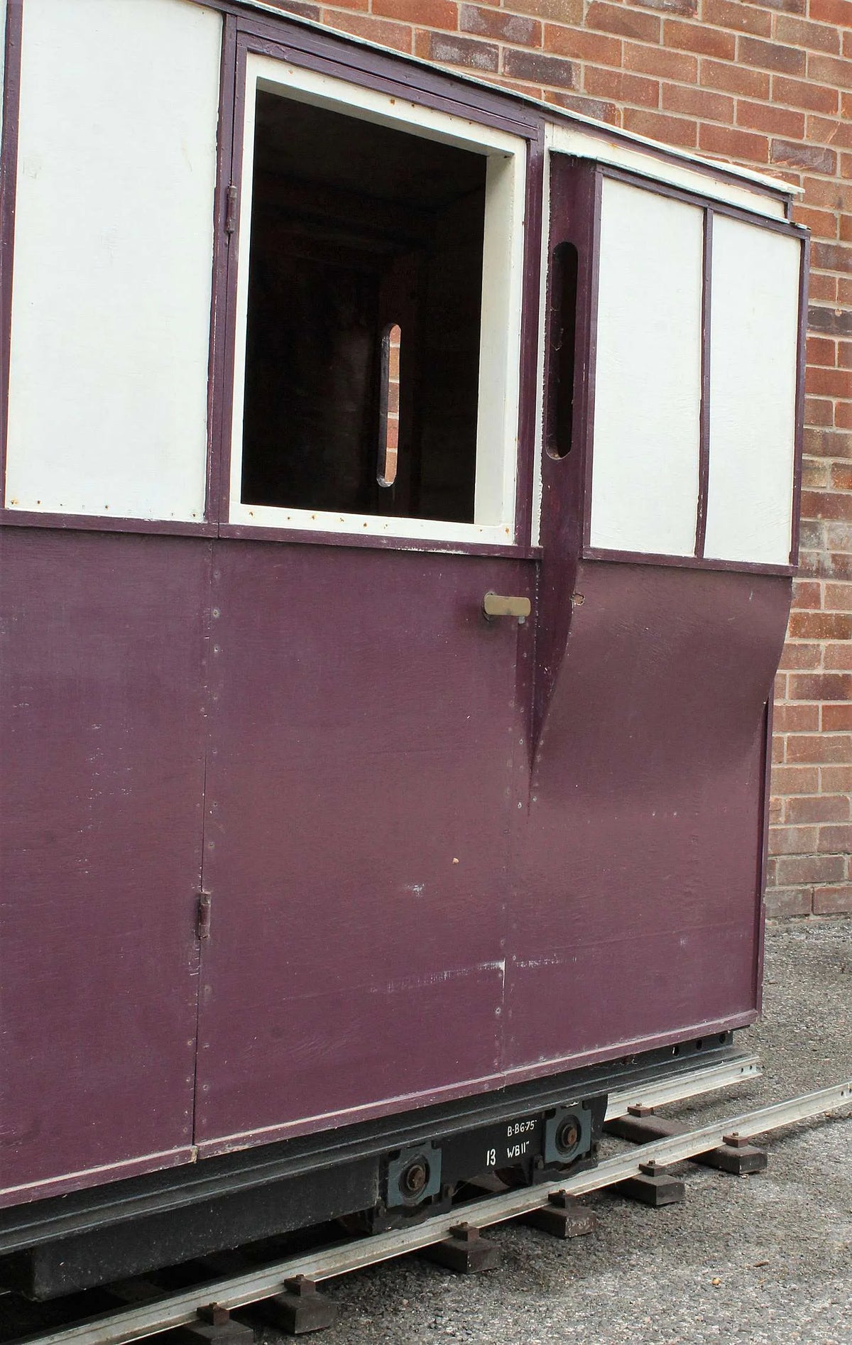 7 1/4 inch narrow gauge bogie coach