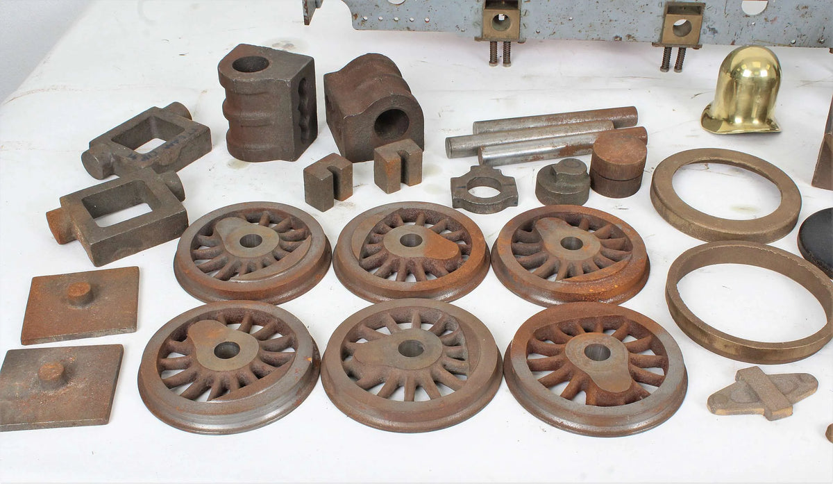 5 inch gauge part-built "Simplex" frames & castings