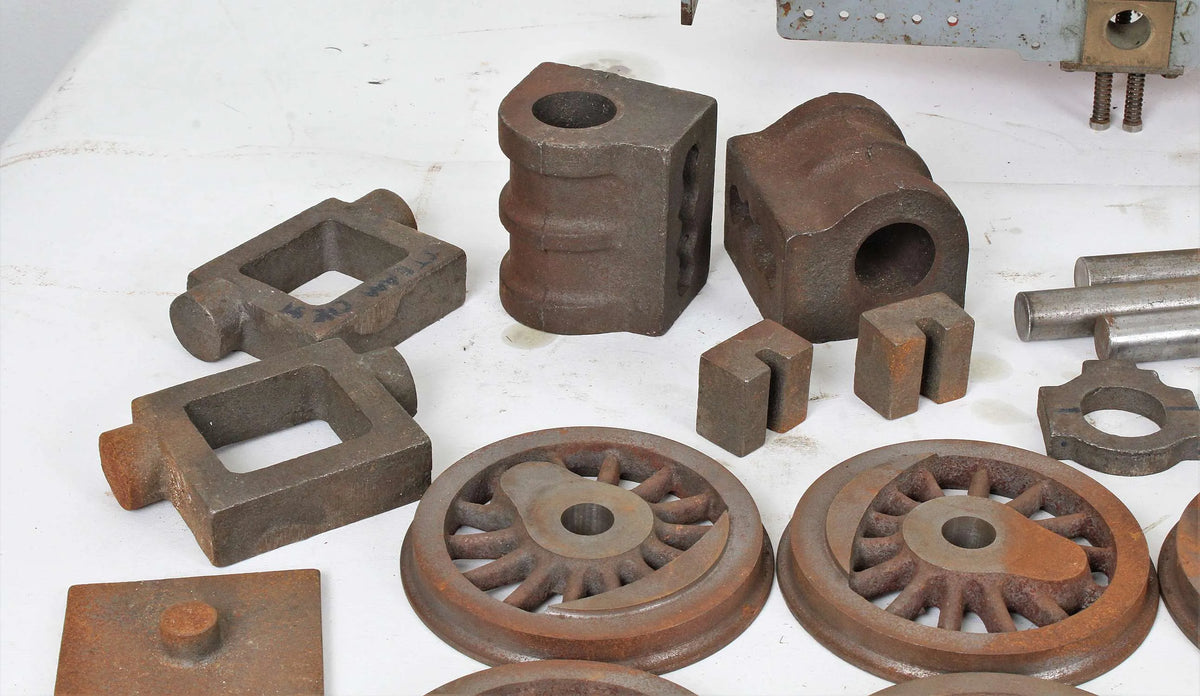 5 inch gauge part-built "Simplex" frames & castings