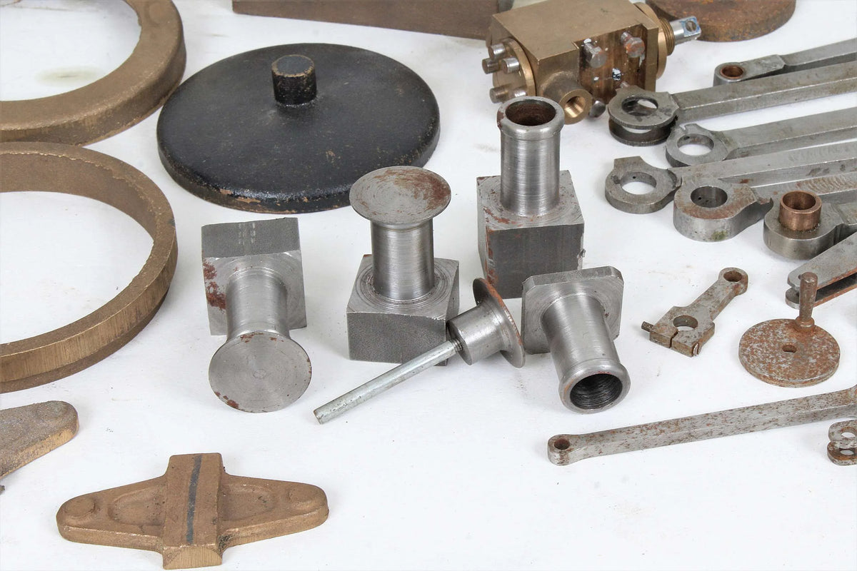 5 inch gauge part-built "Simplex" frames & castings