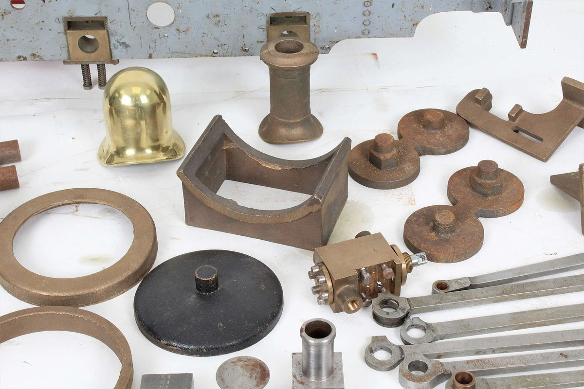 5 inch gauge part-built "Simplex" frames & castings