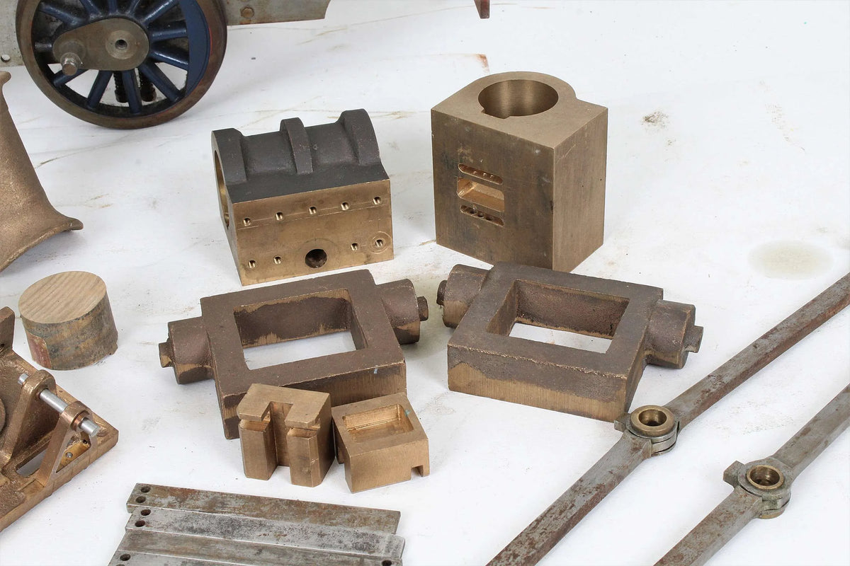 5 inch gauge part-built "Simplex" chassis & castings