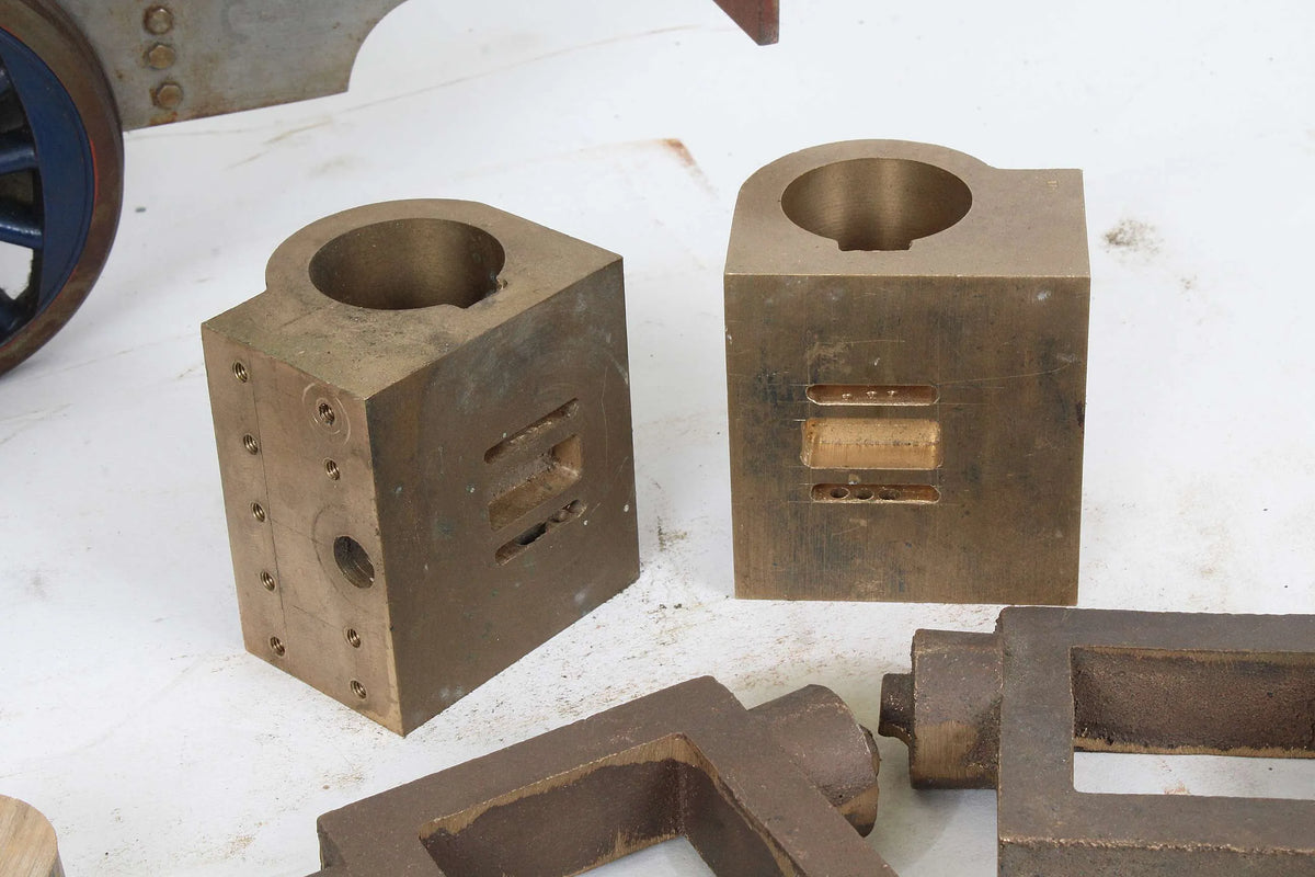 5 inch gauge part-built "Simplex" chassis & castings