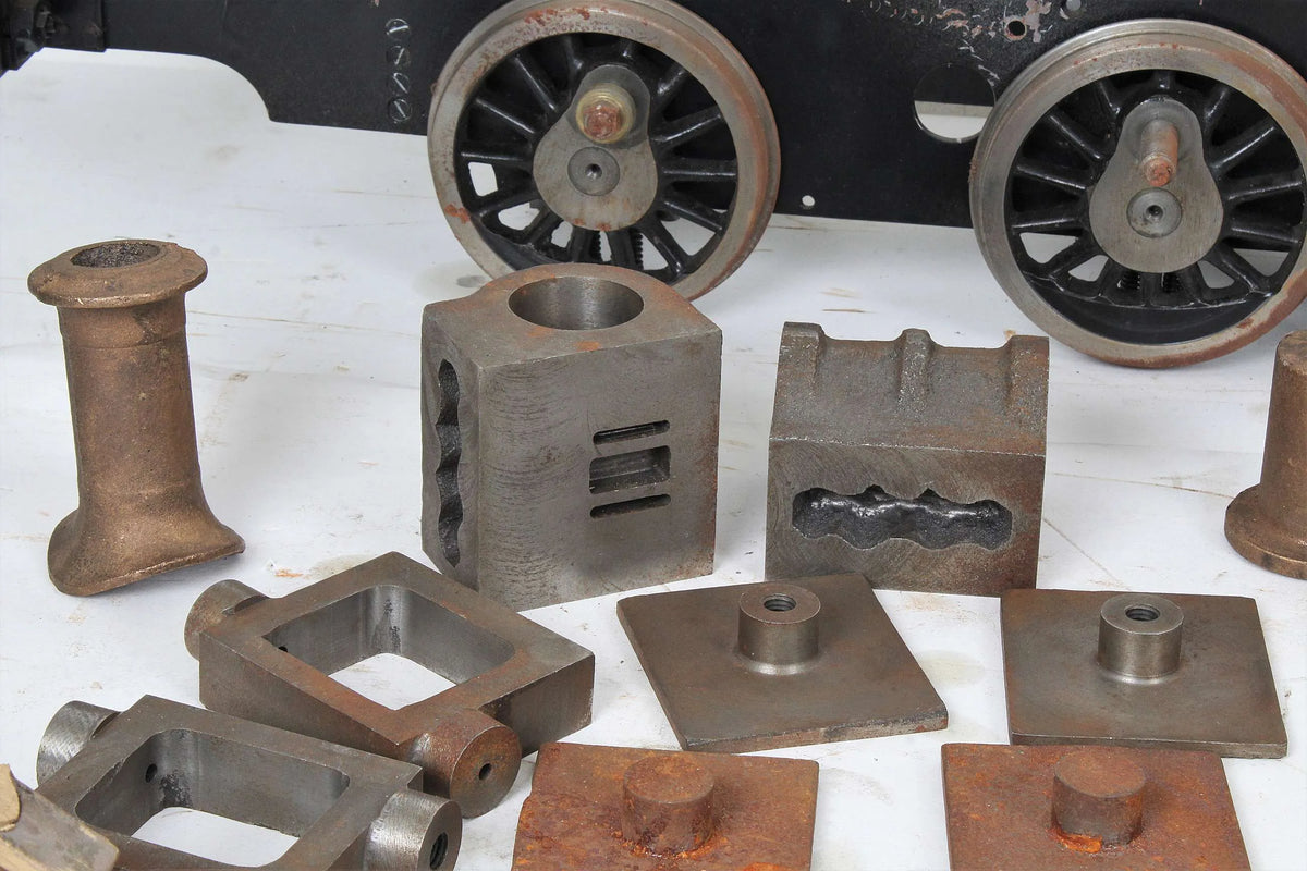 5 inch gauge part-built "Simplex" chassis & castings