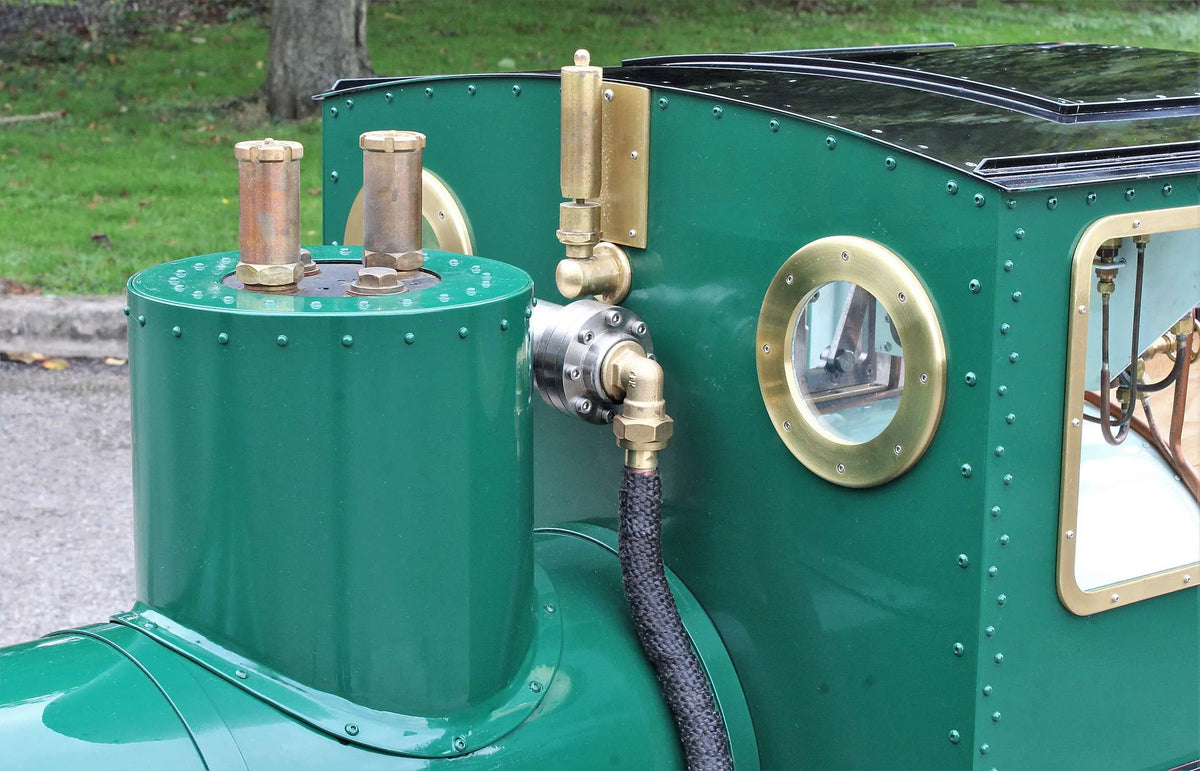 7 1/4 inch gauge "Metre Maid" 0-6-0T with tender