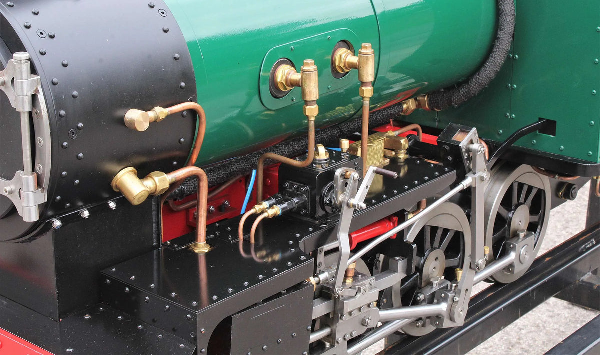 7 1/4 inch gauge "Metre Maid" 0-6-0T with tender