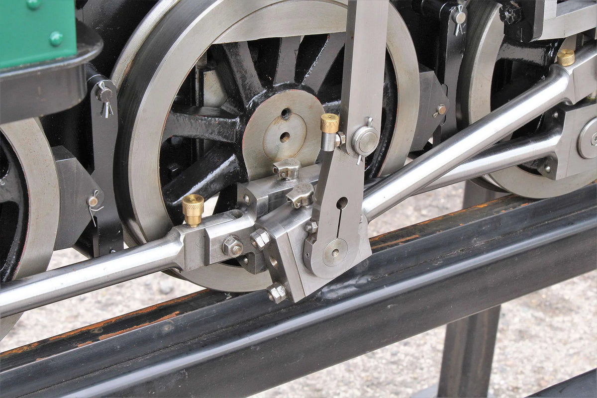 7 1/4 inch gauge "Metre Maid" 0-6-0T with tender