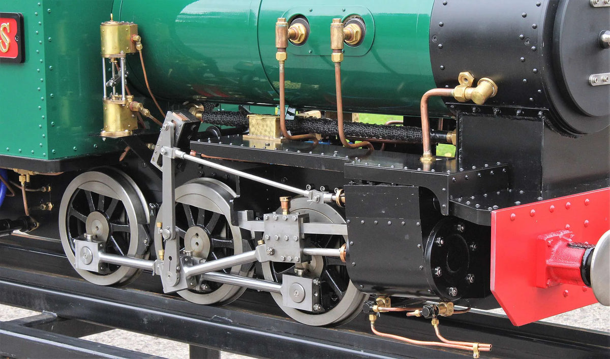 7 1/4 inch gauge "Metre Maid" 0-6-0T with tender
