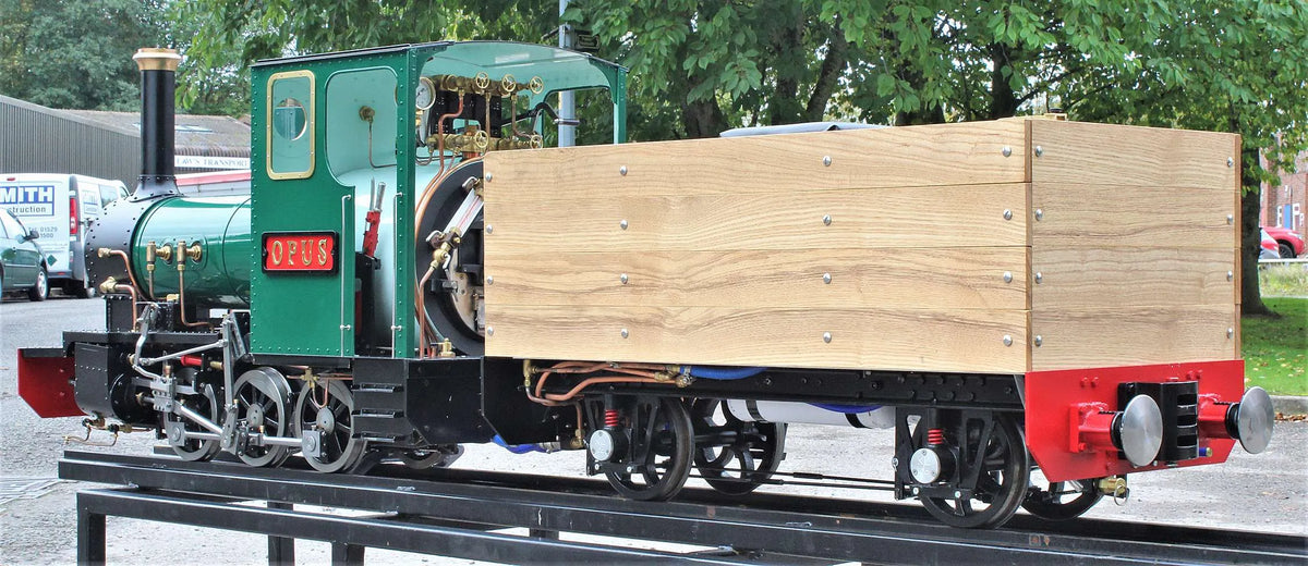 7 1/4 inch gauge "Metre Maid" 0-6-0T with tender