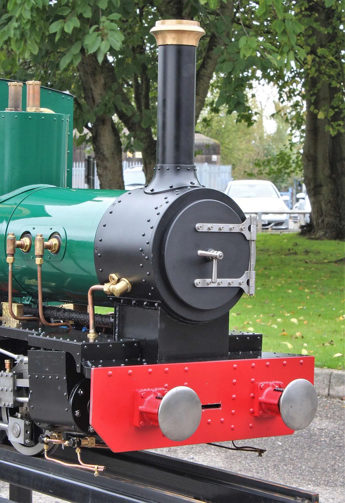 7 1/4 inch gauge "Metre Maid" 0-6-0T with tender