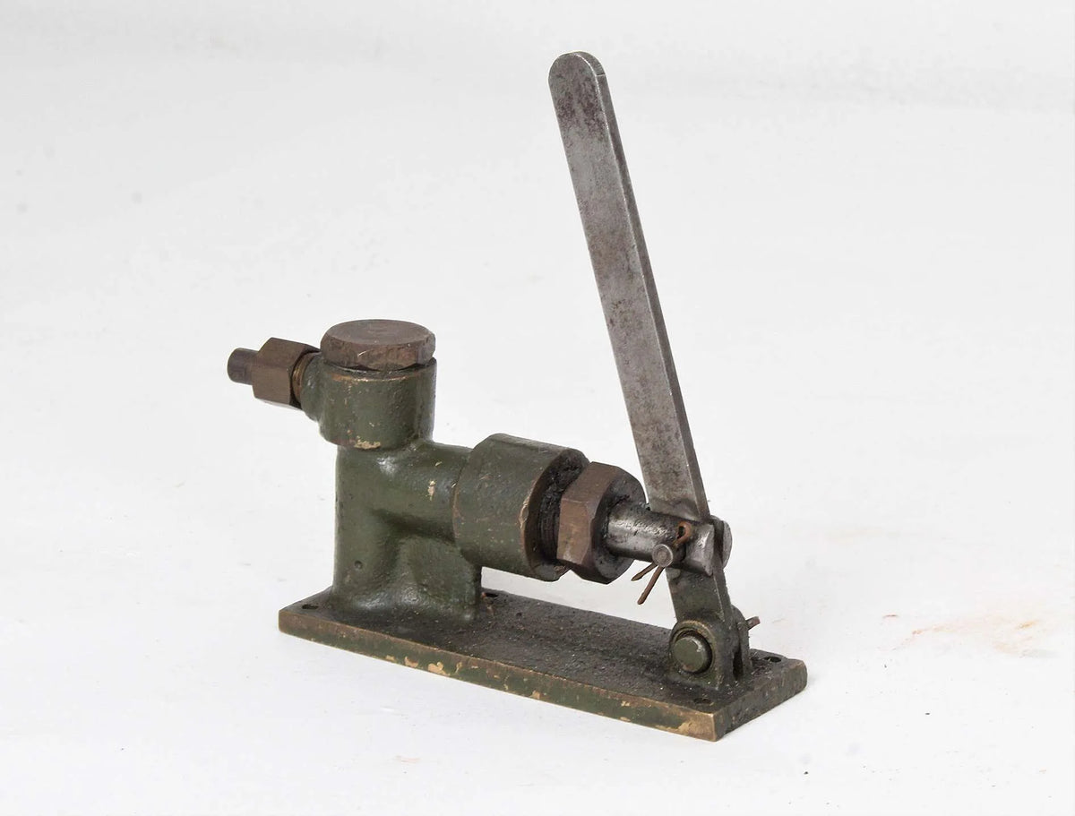 Stuart 504 boiler with spirit burner and hand pump