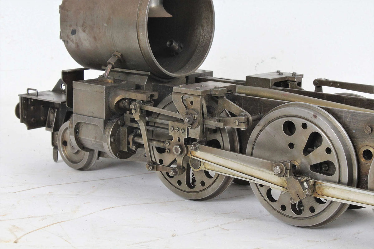 2 1/2 inch gauge 2-6-2 with tender
