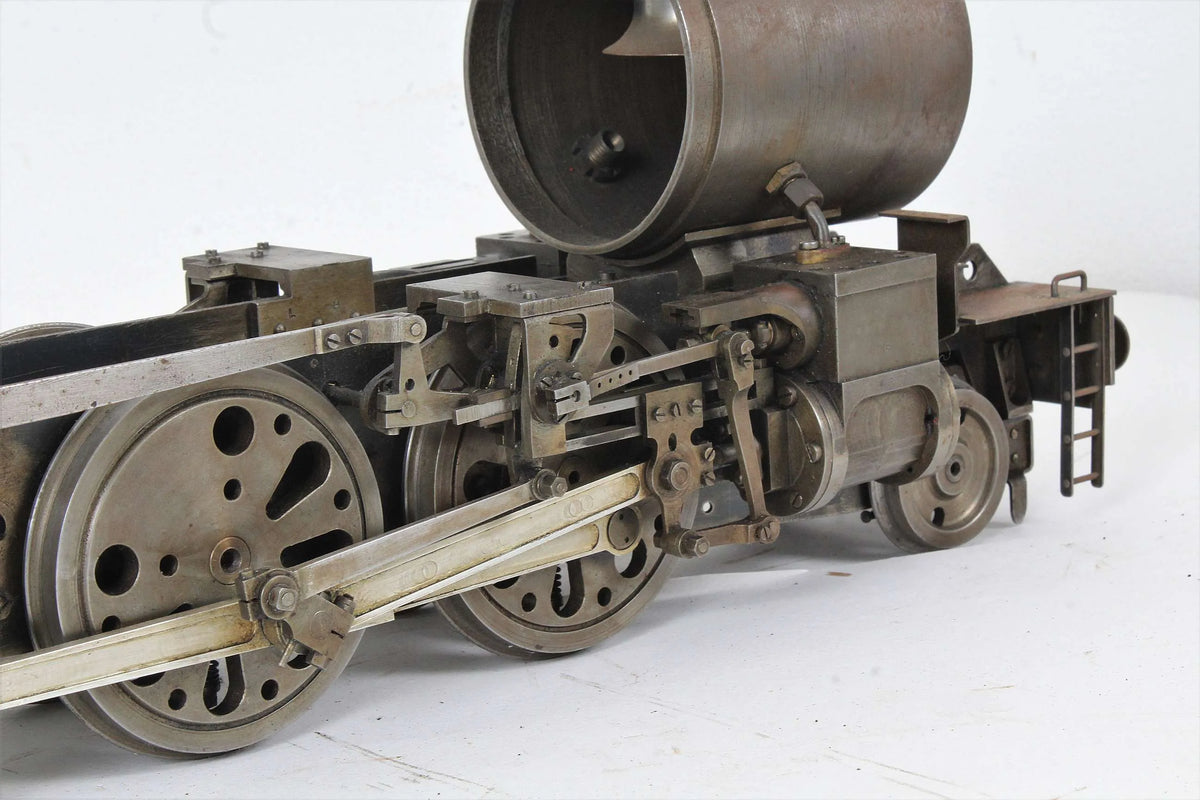 2 1/2 inch gauge 2-6-2 with tender