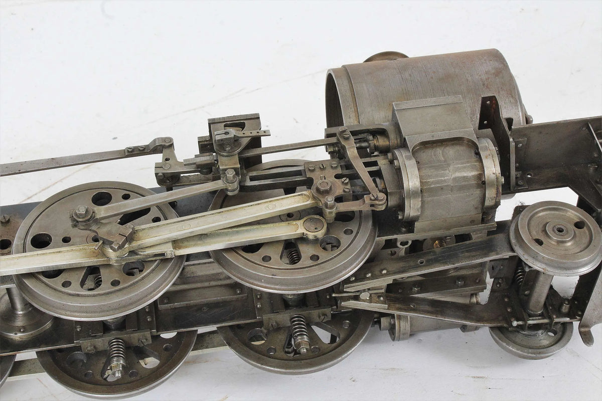 2 1/2 inch gauge 2-6-2 with tender