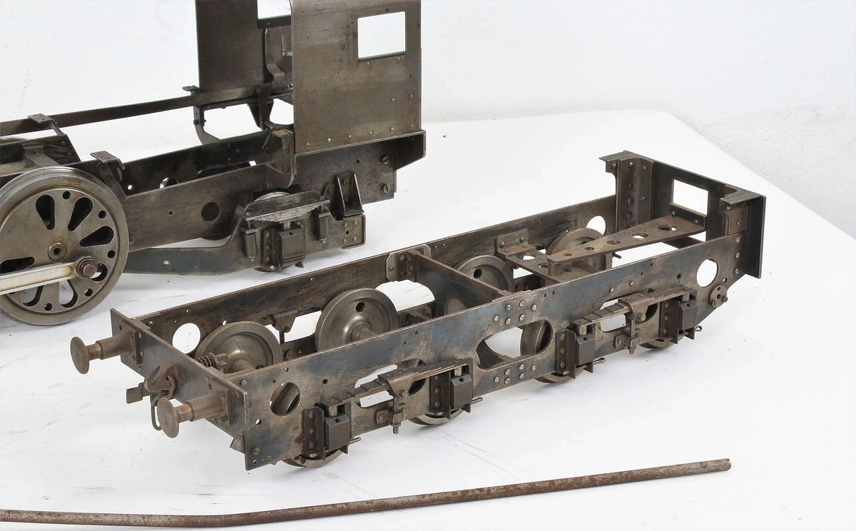 2 1/2 inch gauge 2-6-2 with tender