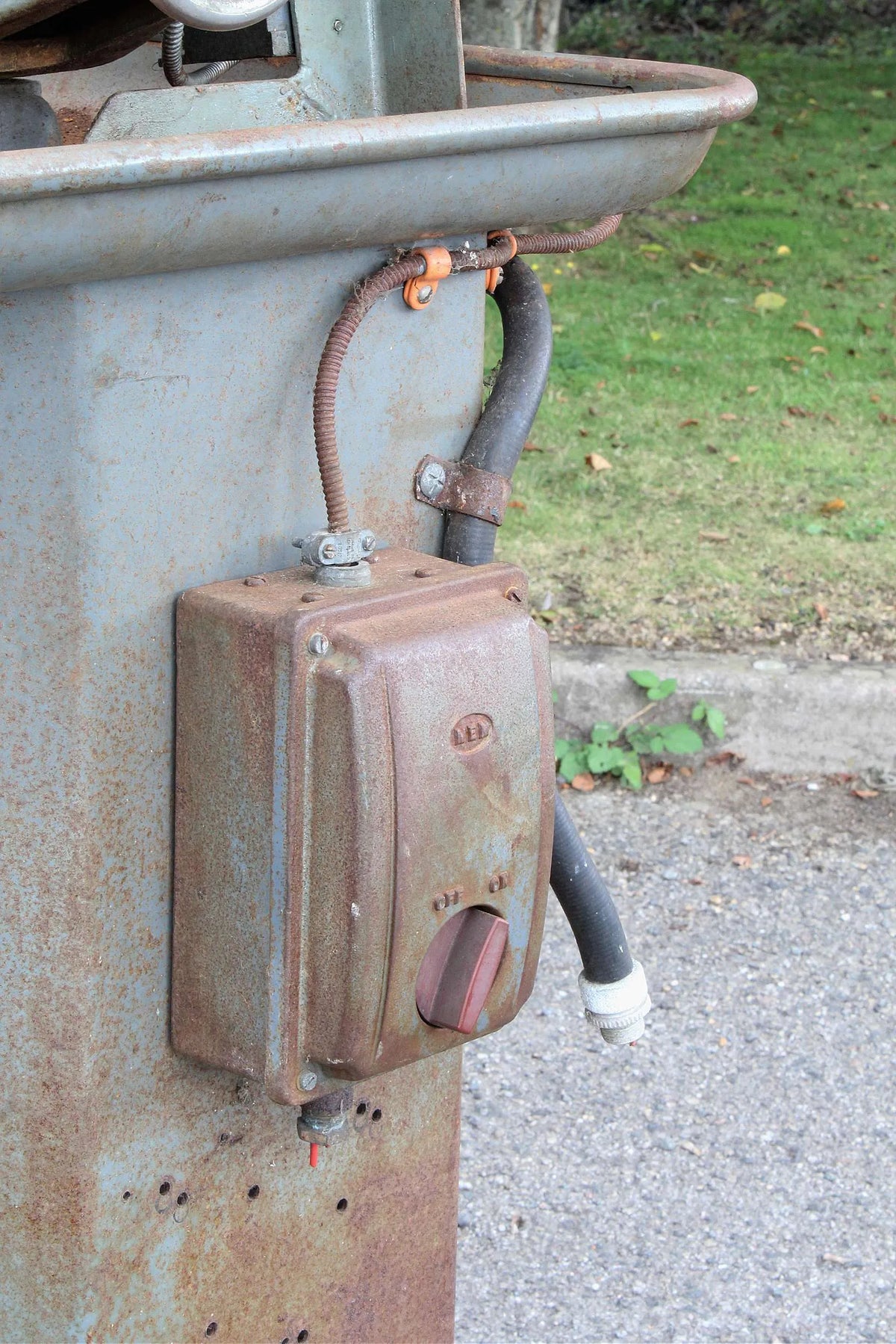 Long bed Myford Super 7B with industrial stand for restoration