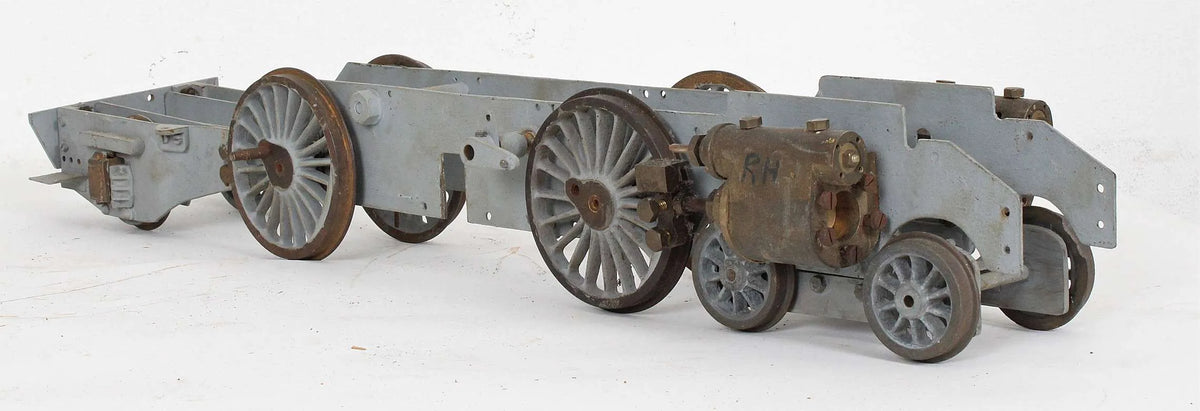 2 1/2 inch gauge Pacific with tender