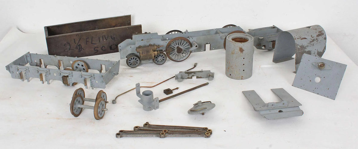 2 1/2 inch gauge Pacific with tender