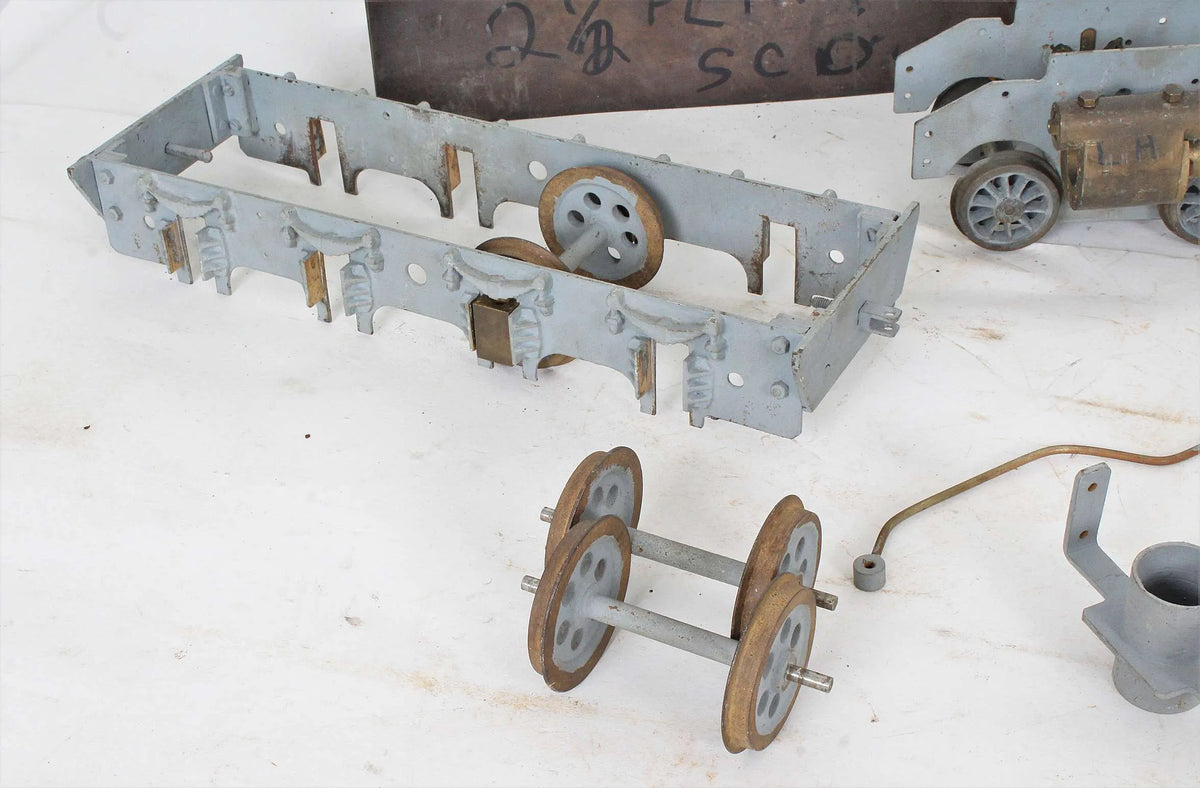 2 1/2 inch gauge Pacific with tender