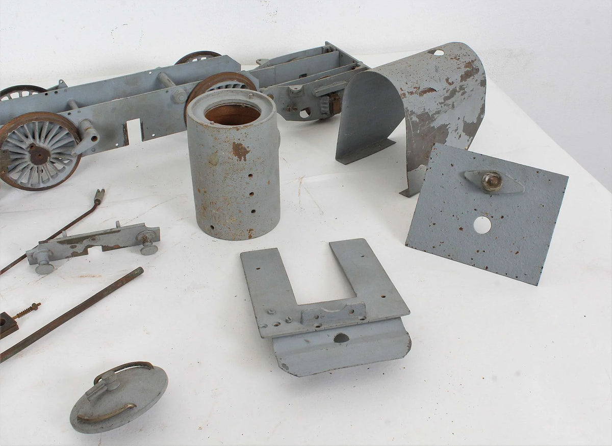 2 1/2 inch gauge Pacific with tender