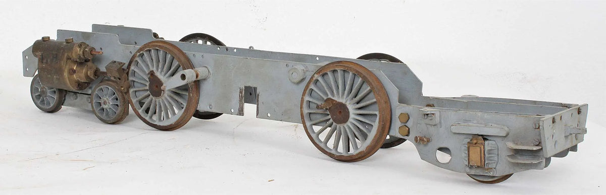 2 1/2 inch gauge Pacific with tender
