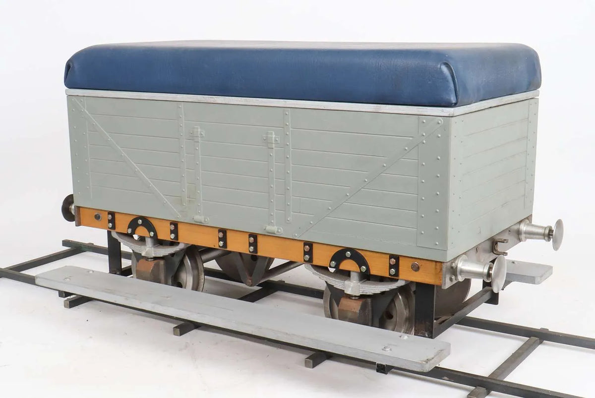 7 1/4 inch gauge plank wagon driving truck