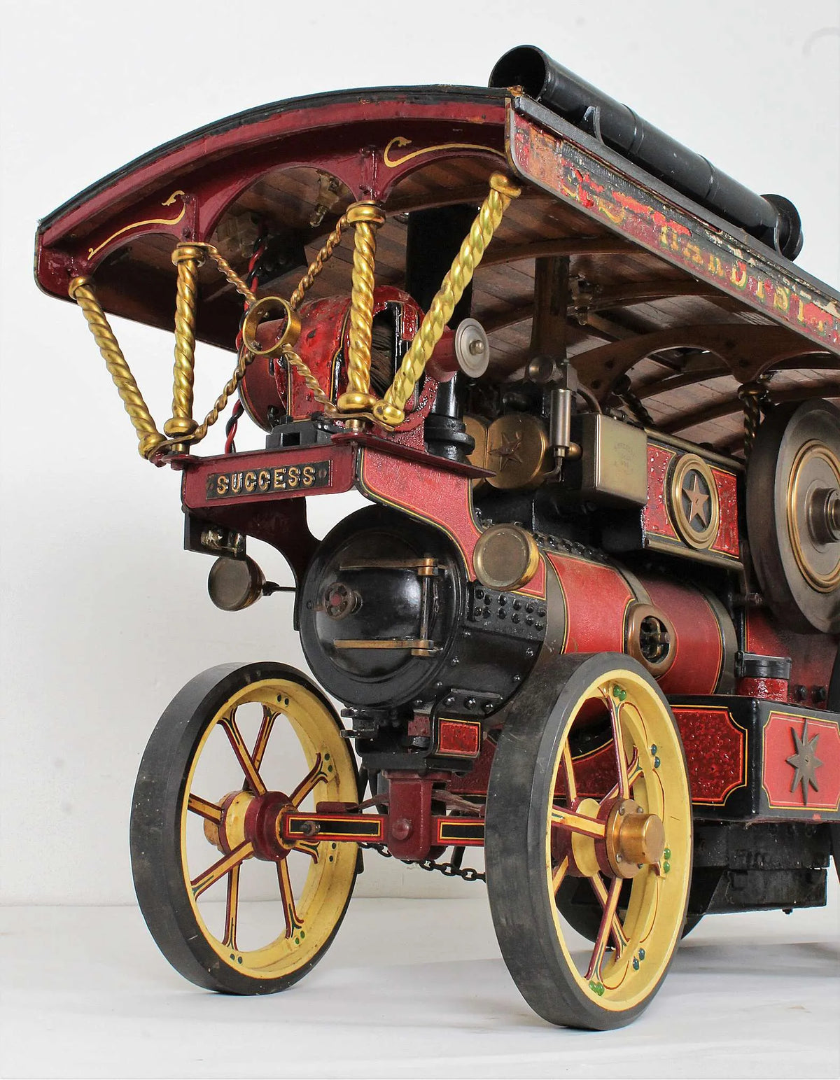 Vintage 1 inch scale Foster DCC Showmans engine