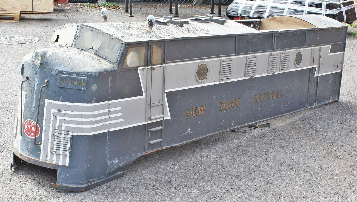 10 1/4 inch gauge EMD "Lightning Stripe" F7