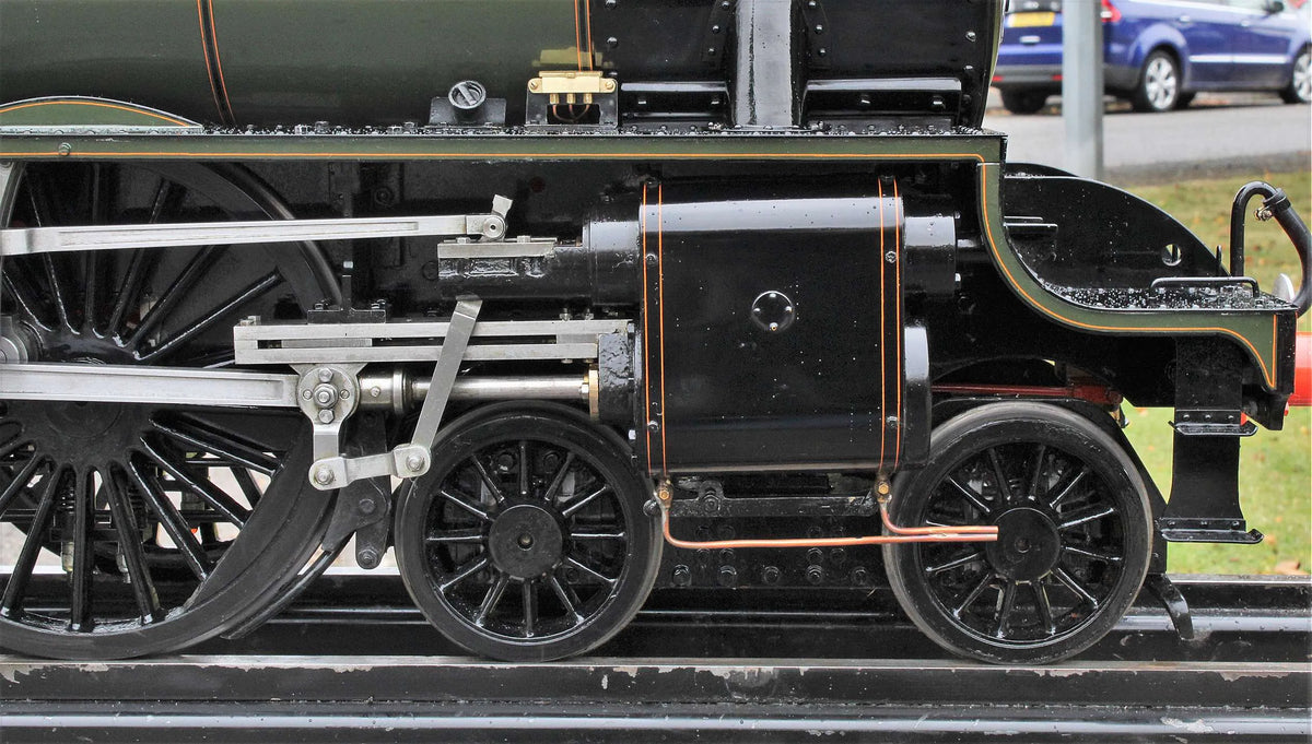 5 inch gauge LNER B2 "Royal Sovereign"
