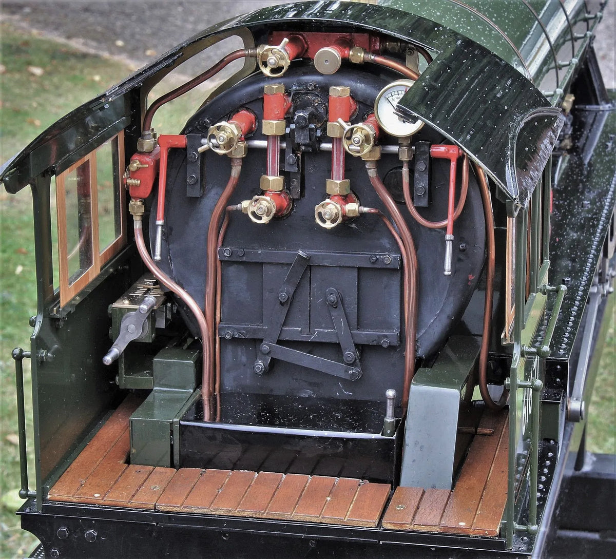 5 inch gauge LNER B2 "Royal Sovereign"