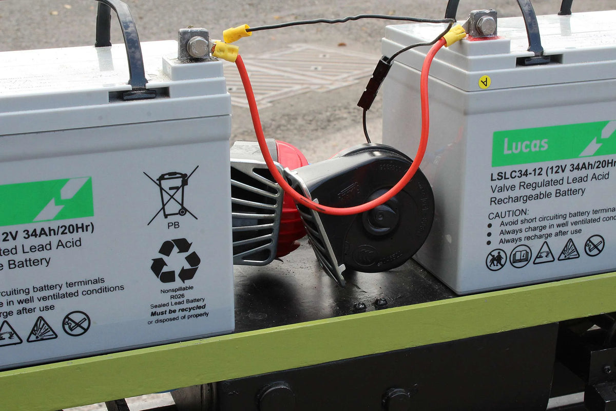 5 inch gauge Class 35 Hymek battery electric