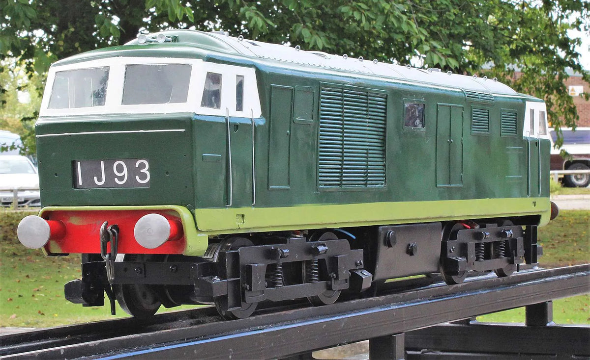 5 inch gauge Class 35 Hymek battery electric