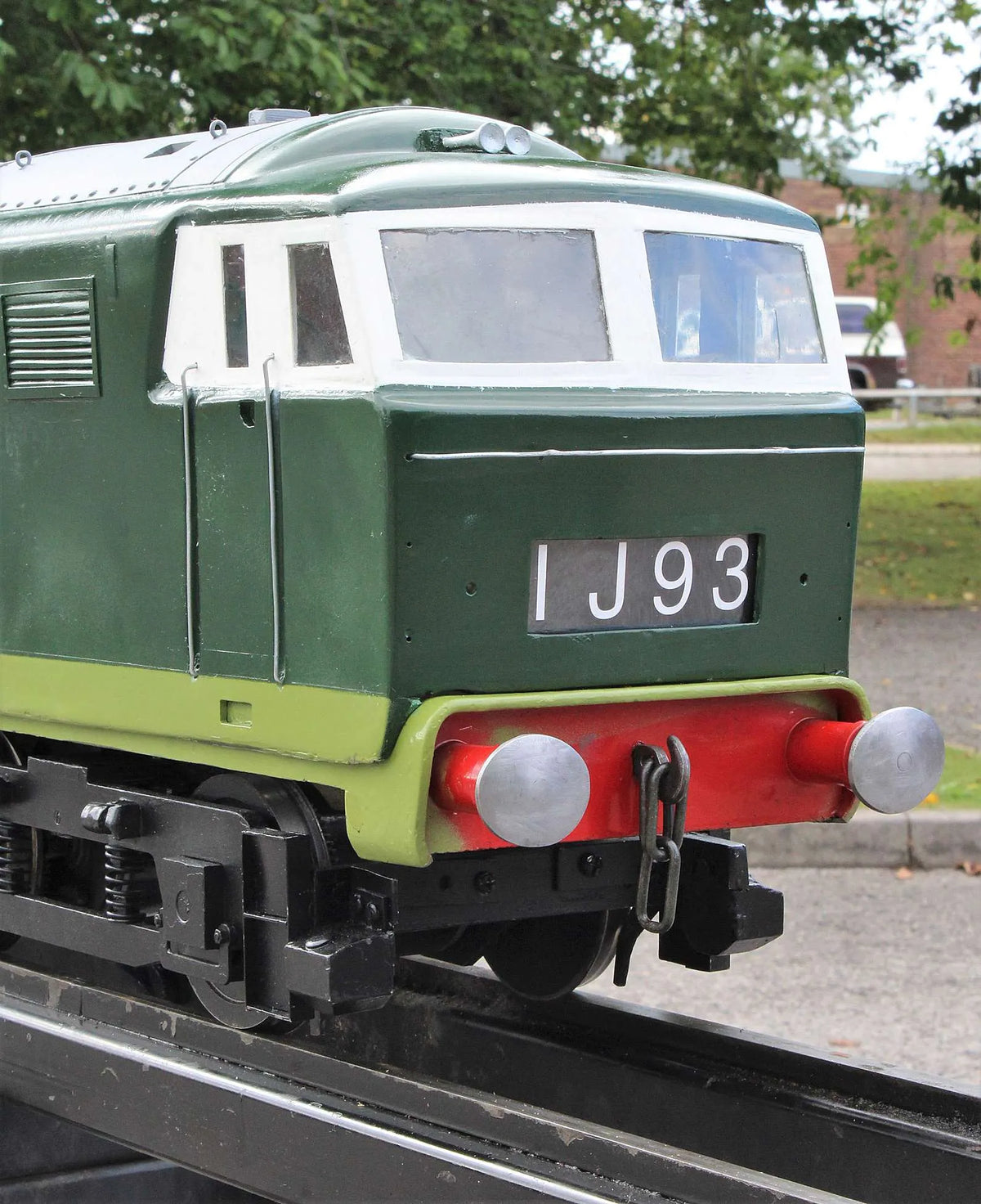 5 inch gauge Class 35 Hymek battery electric