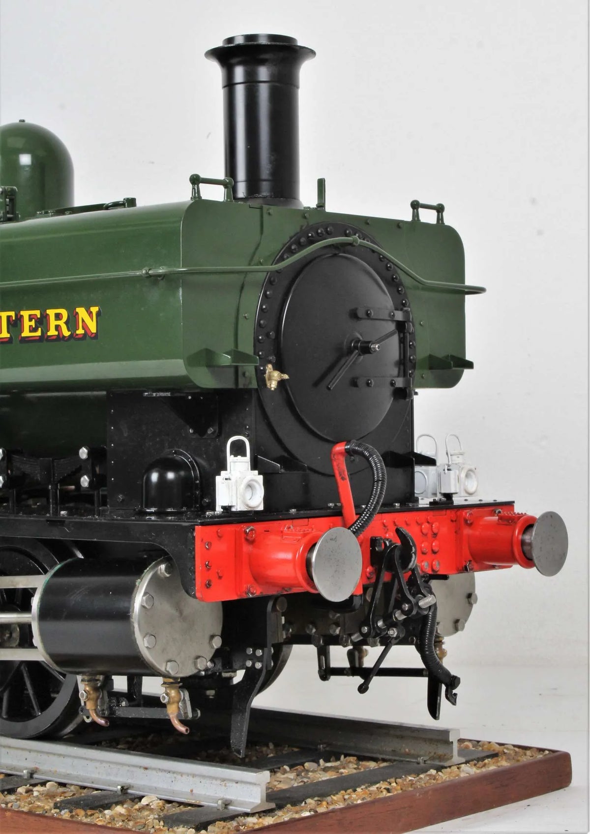 5 inch gauge GWR 1366 0-6-0PT