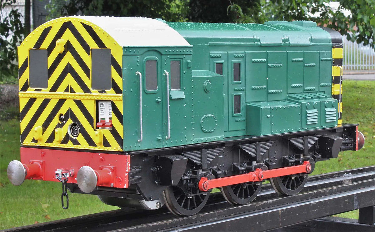 5 inch gauge Class 08 shunter