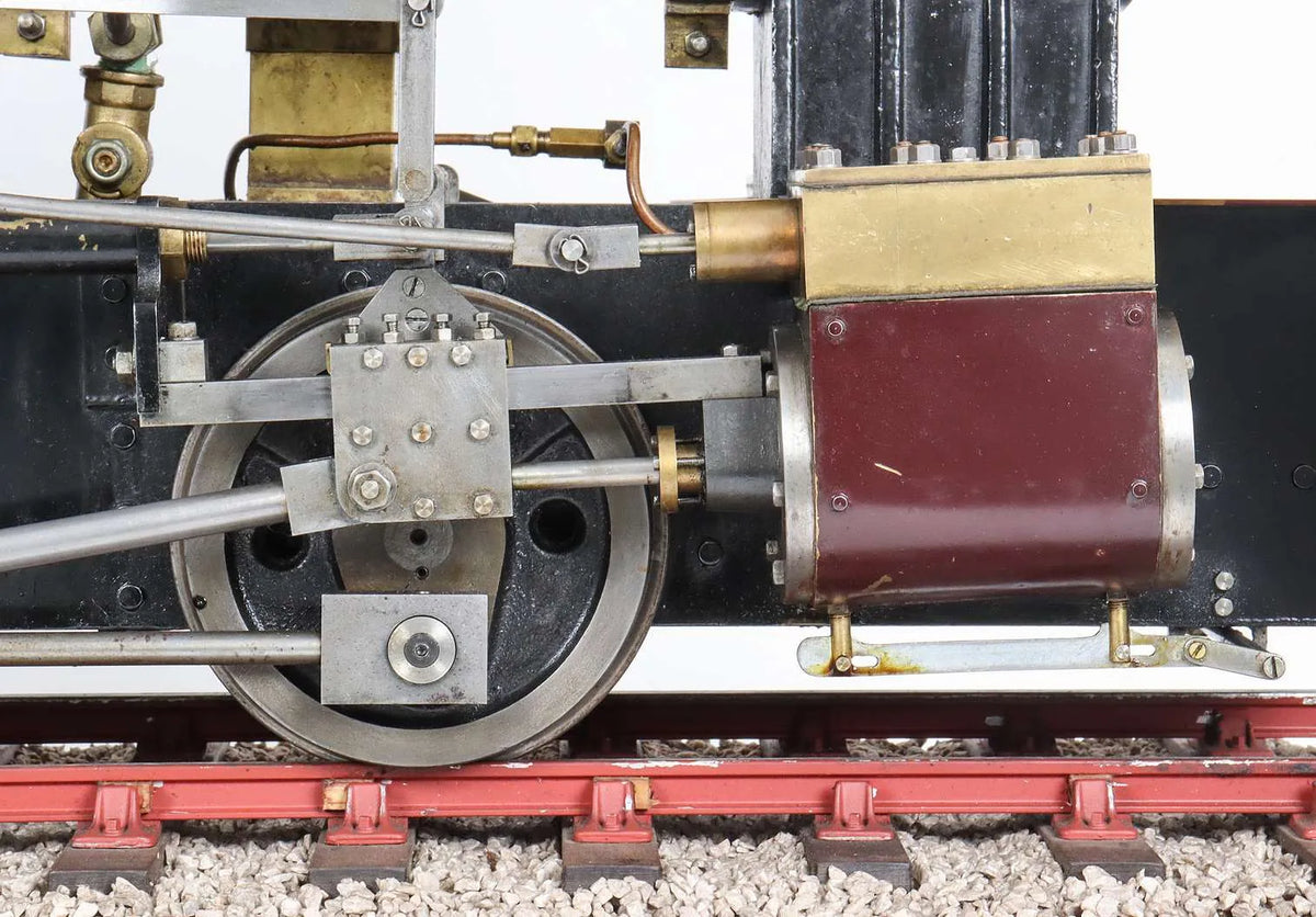 5 inch gauge "Sweet Pea" 0-4-0ST with commercial boiler