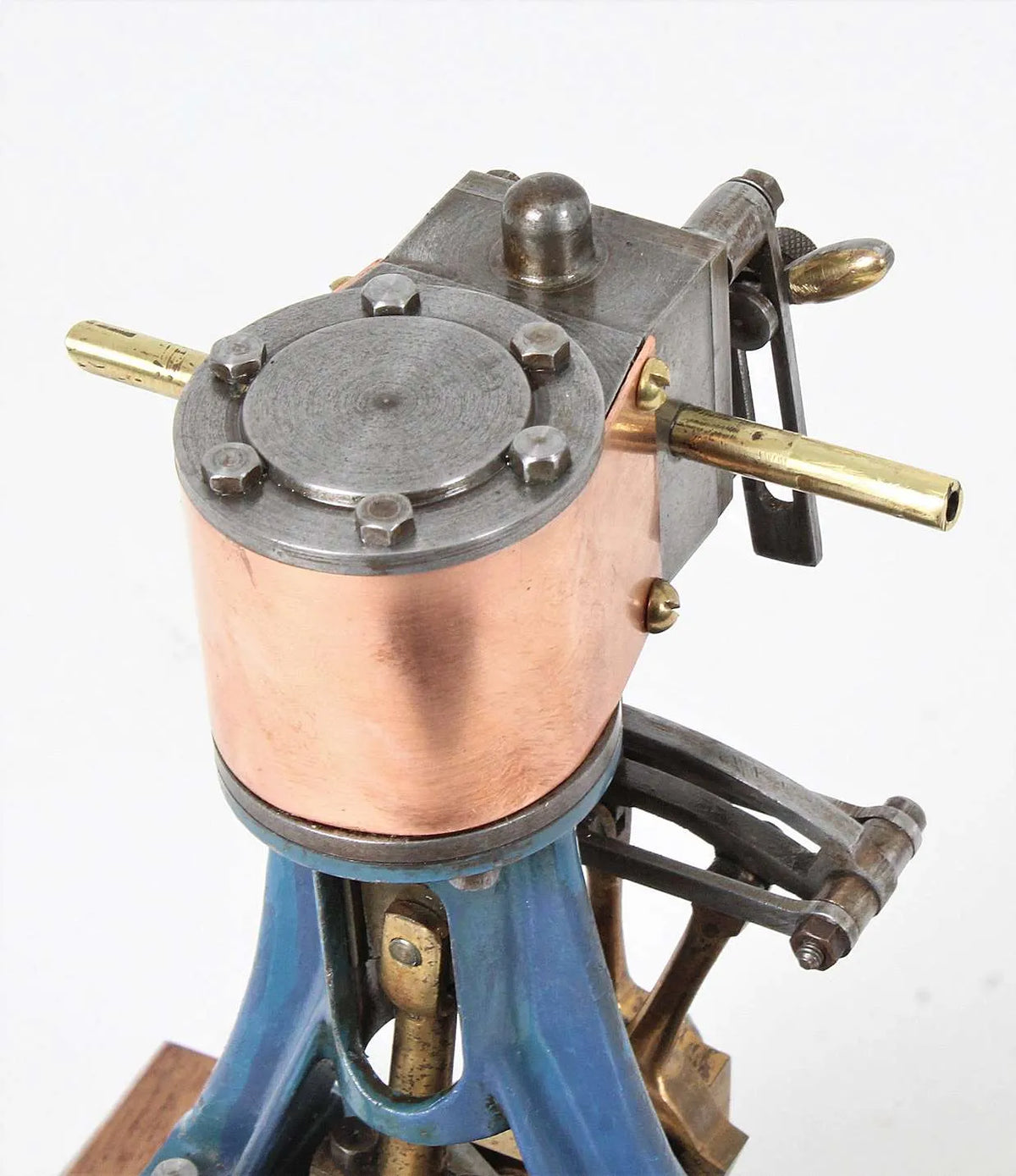 Stuart 10V vertical engine